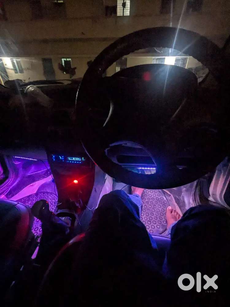 Good Condition Yellow Bord