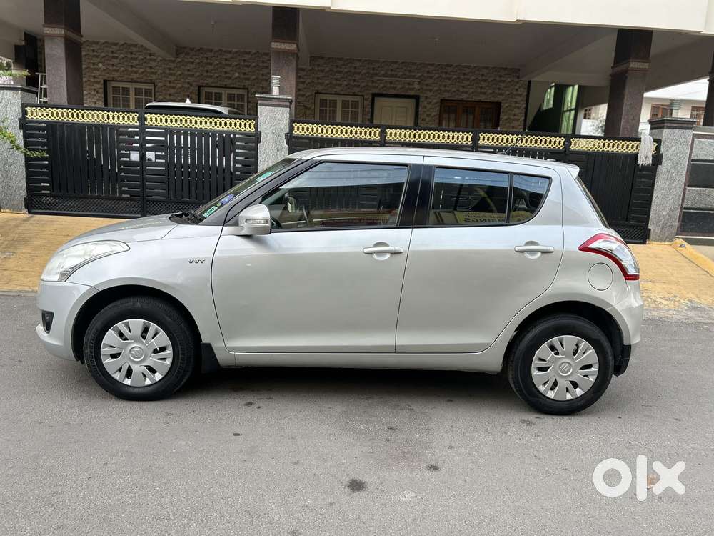 Maruti Suzuki Swift Vxi, 2013, Petrol