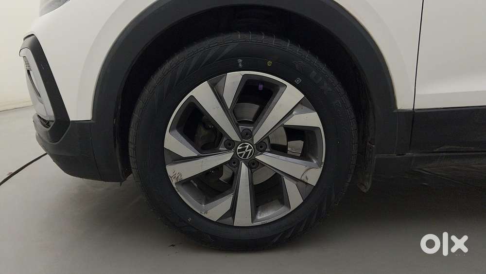 Volkswagen Taigun Topline 1.0 Tsi At (electric Seats), 2021, Petrol