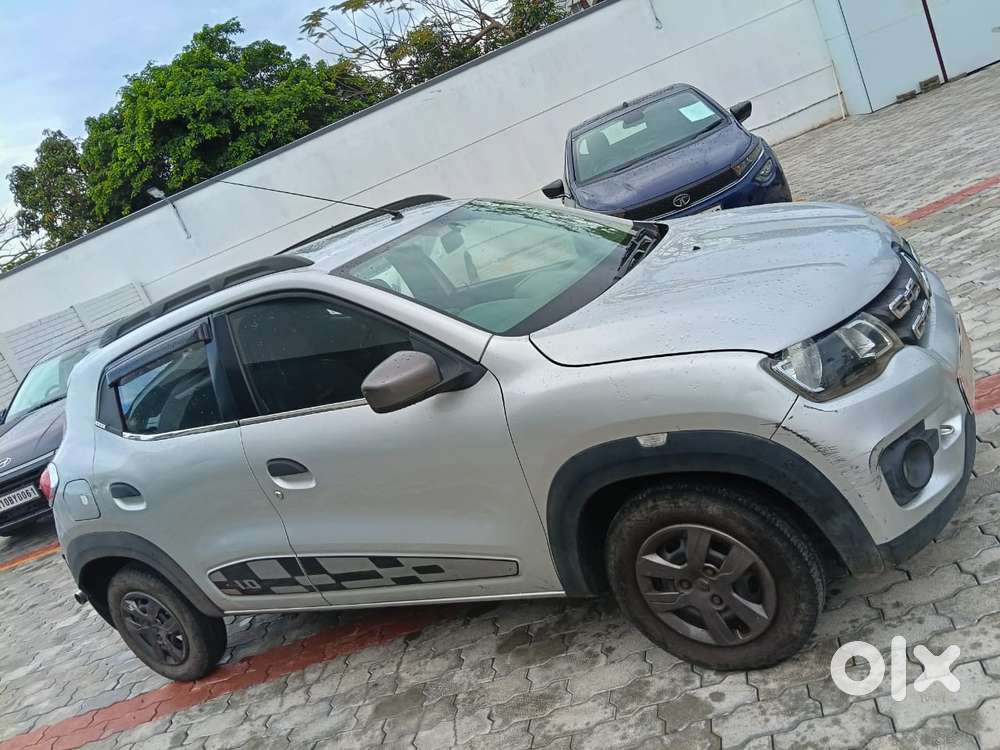 Renault Kwid 1.0 Rxt (o) Easy-r, 2017, Petrol