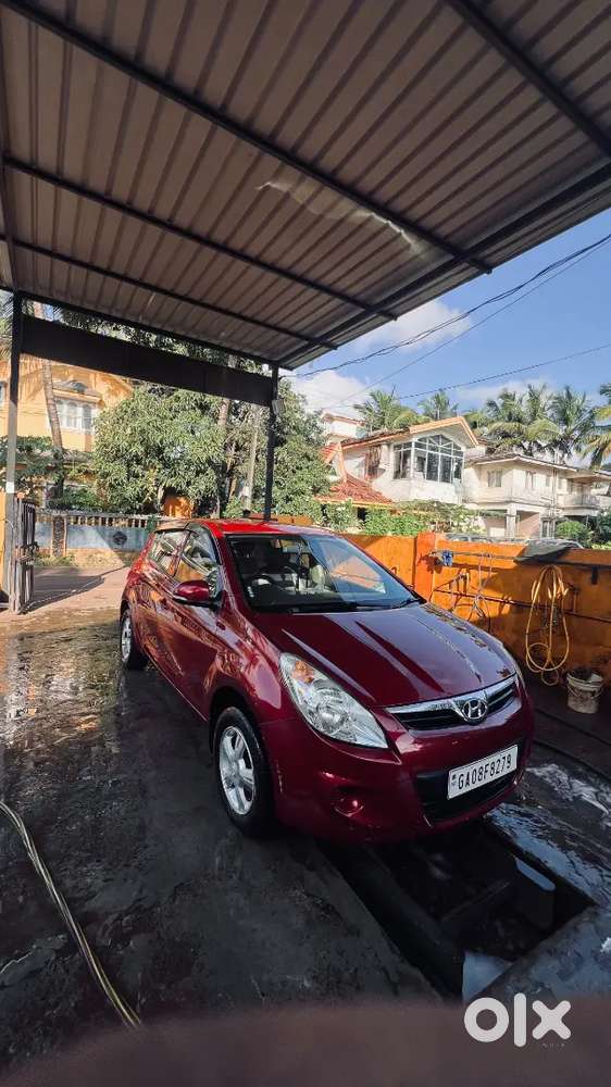 Hyundai I20 Sportz Petrol 2011