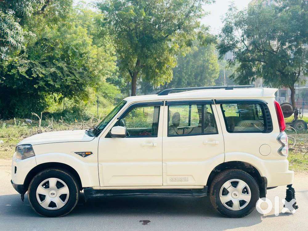 Mahindra Scorpio, 2017, Diesel