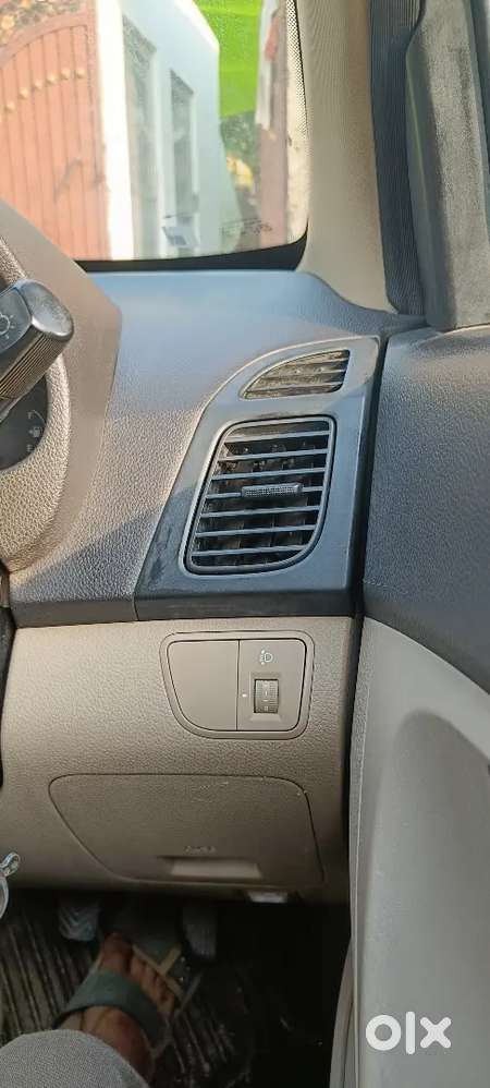 Hyundai Eon 20012 Petrol Well Maintained