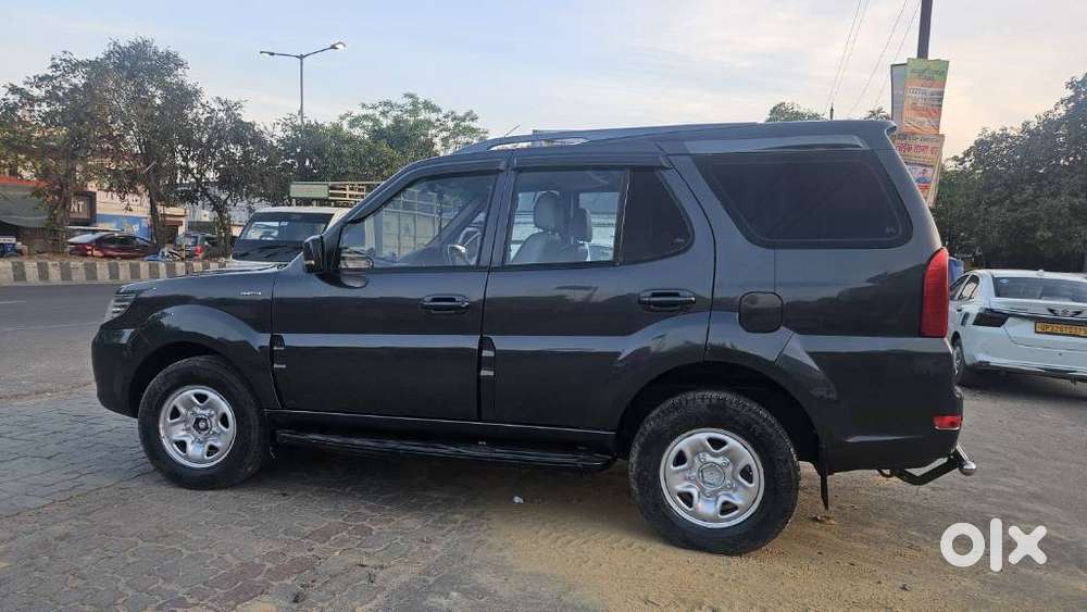 Tata Safari Storme, 2015