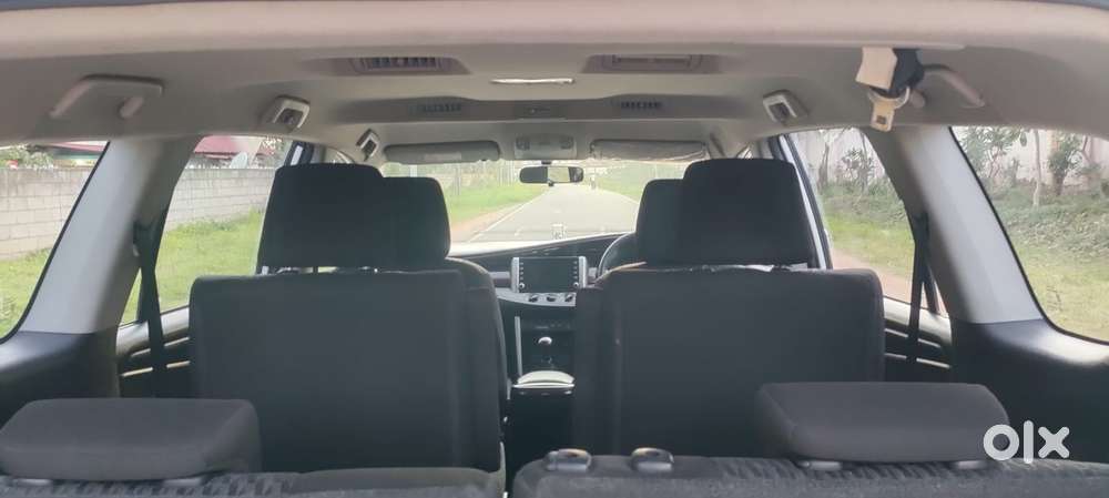 Toyota Innova Crysta 2.4 G Mt, 2021, Diesel