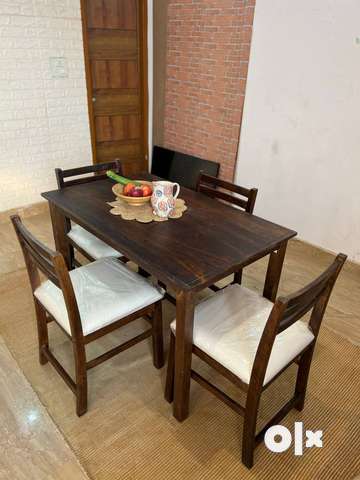 Olx delhi deals dining table