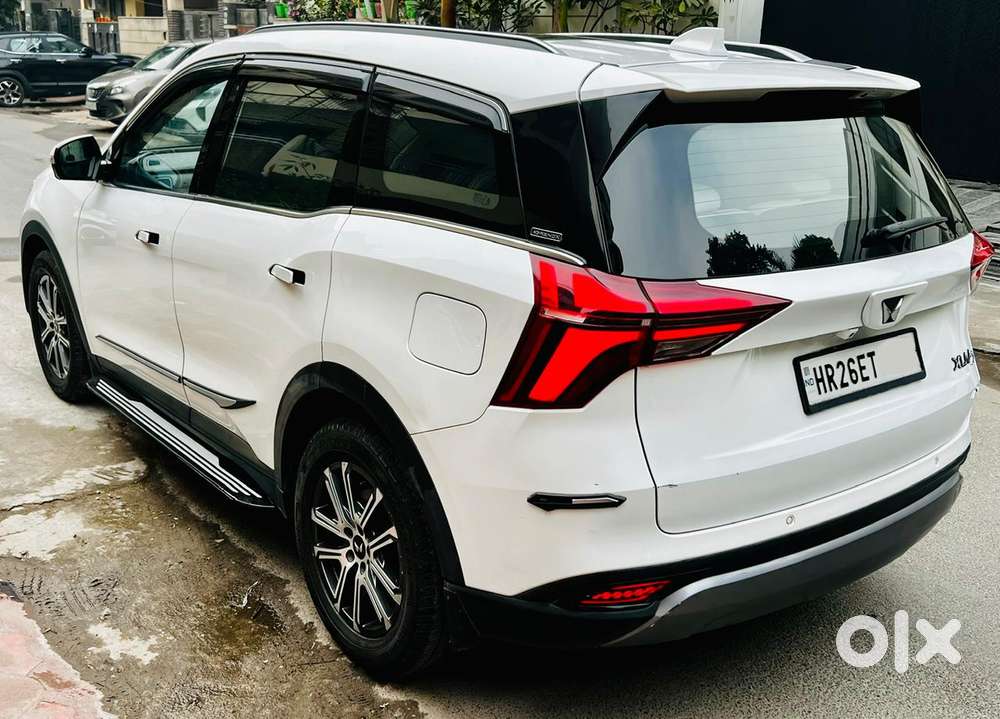 Mahindra Xuv700 2.0 Ax 7 Petrol At Luxury Pack Str, 2022, Petrol