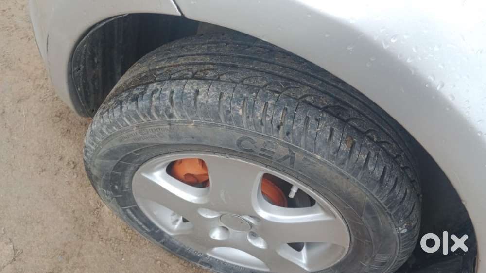 Maruti Suzuki Swift 2010