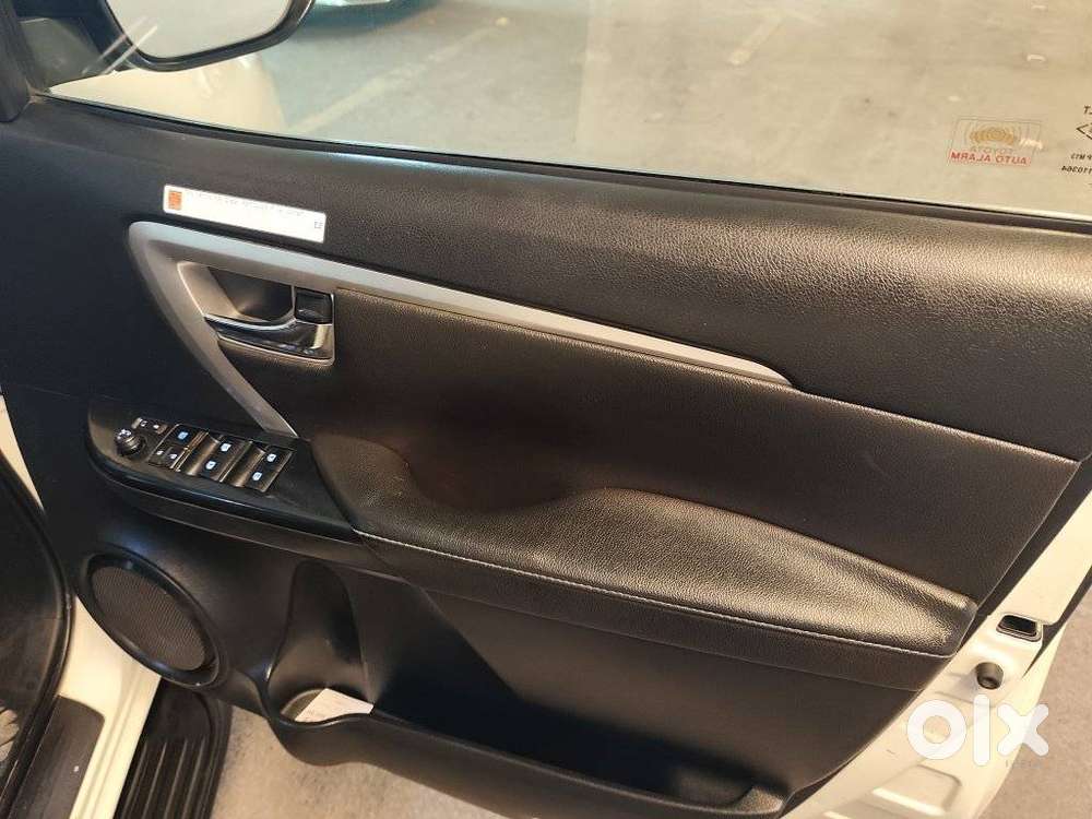 Toyota Fortuner 4x2 At 2.8 Diesel, 2020, Diesel