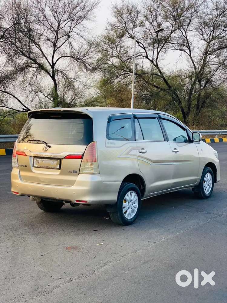 Toyota Innova It's Full Loaded Condition