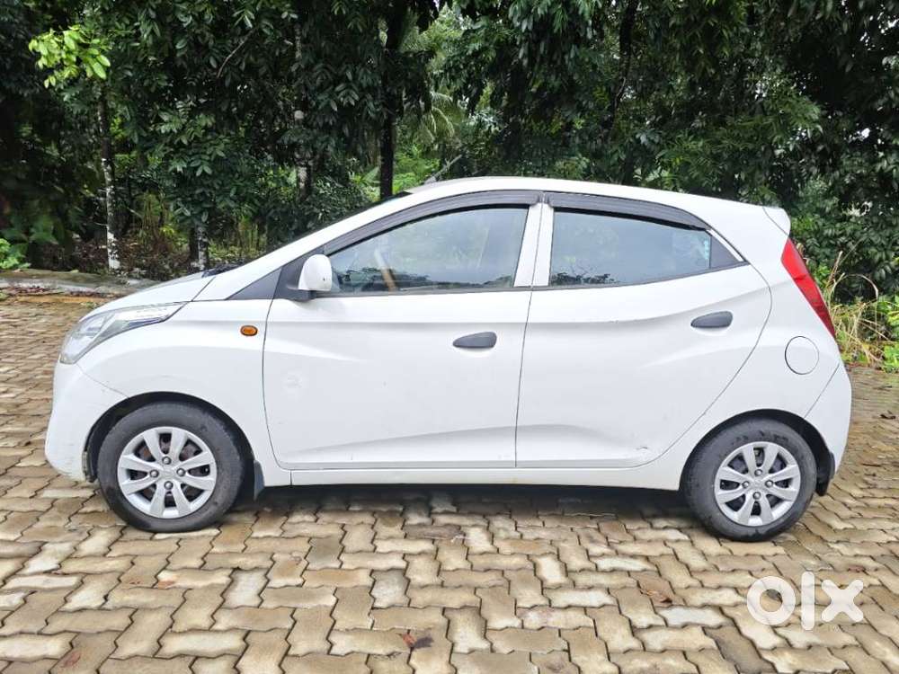 Hyundai Eon Magna +, 2013, Petrol