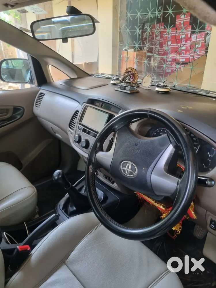 Toyota Innova 2.5 Gx 2015