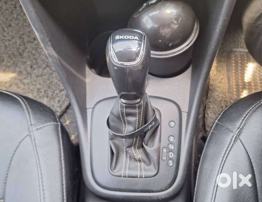 Skoda Rapid 1.0 Ambition Tsi At, 2022, Petrol