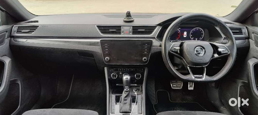 Skoda Superb 2.0 Sportline Tsi At, 2023, Petrol