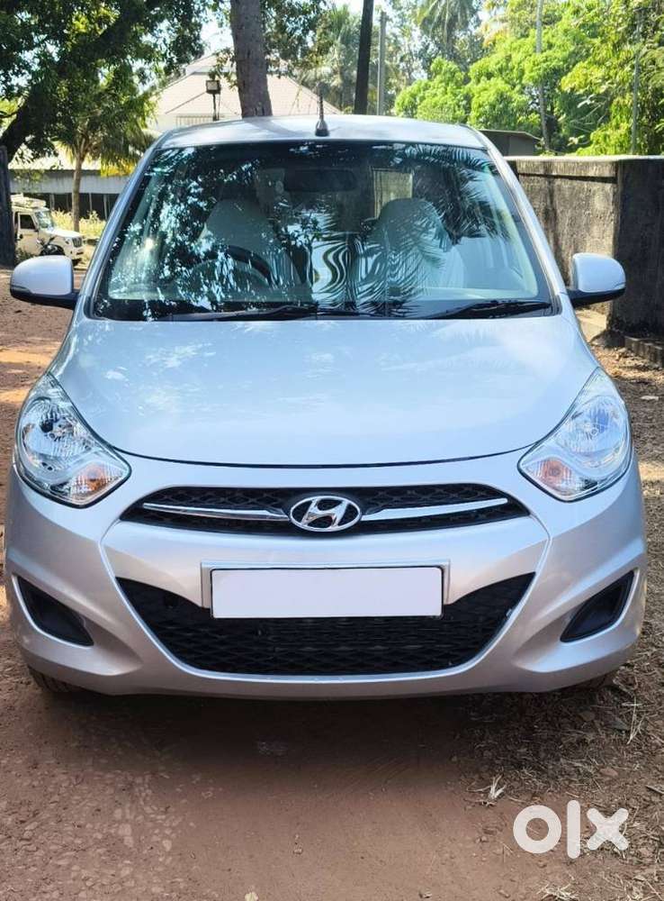 Hyundai I10 Sportz, 2012, Petrol