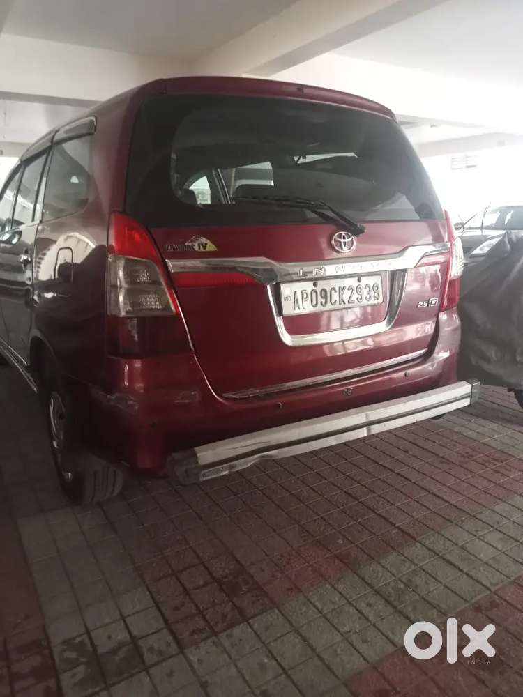 Toyota Innova 2012 Diesel Well Maintained