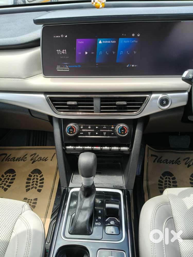 Mahindra Xuv700 2.2 Ax 7 Diesel At Luxury Pack Str, 2025, Diesel