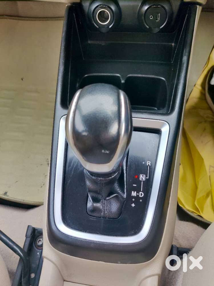 Maruti Suzuki Dzire 1.2 Zxi Amt, 2017, Petrol