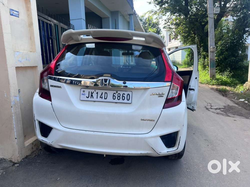 Honda Jazz 2016 Diesel Well Maintained