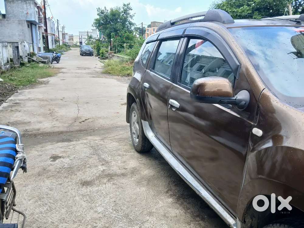 Renault Duster 2013 Diesel Well Maintained 2lakh 47thousand Km Driven