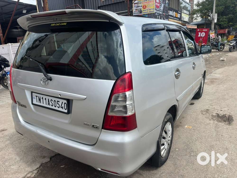 Toyota Innova Diesel 2010 Year