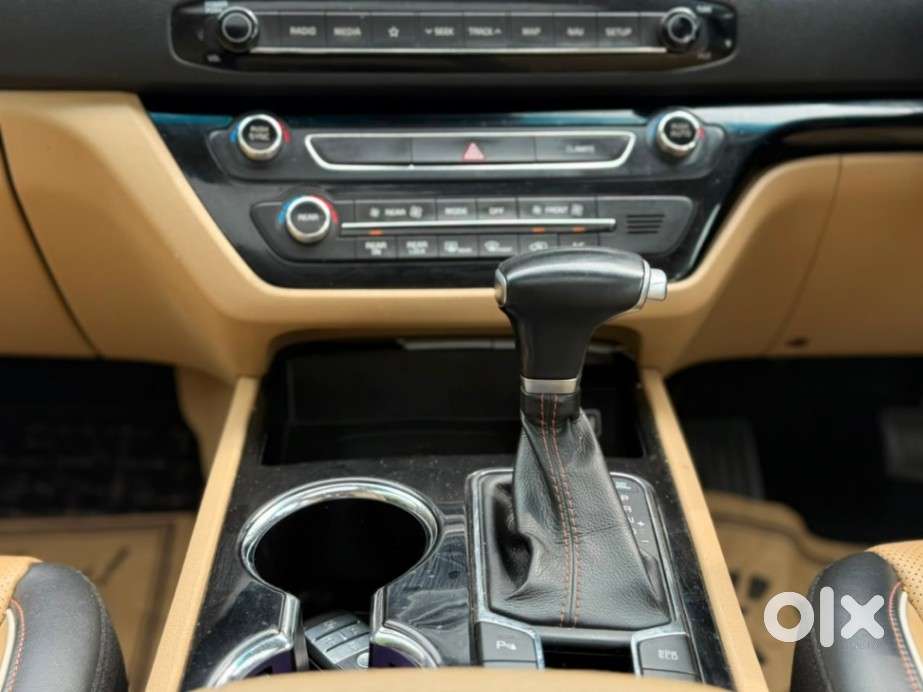 Kia Carnival Limousine, 2021, Diesel