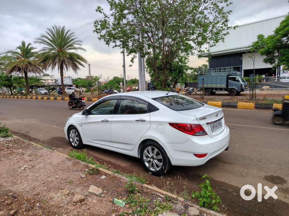Hyundai Diesel Car 2012
