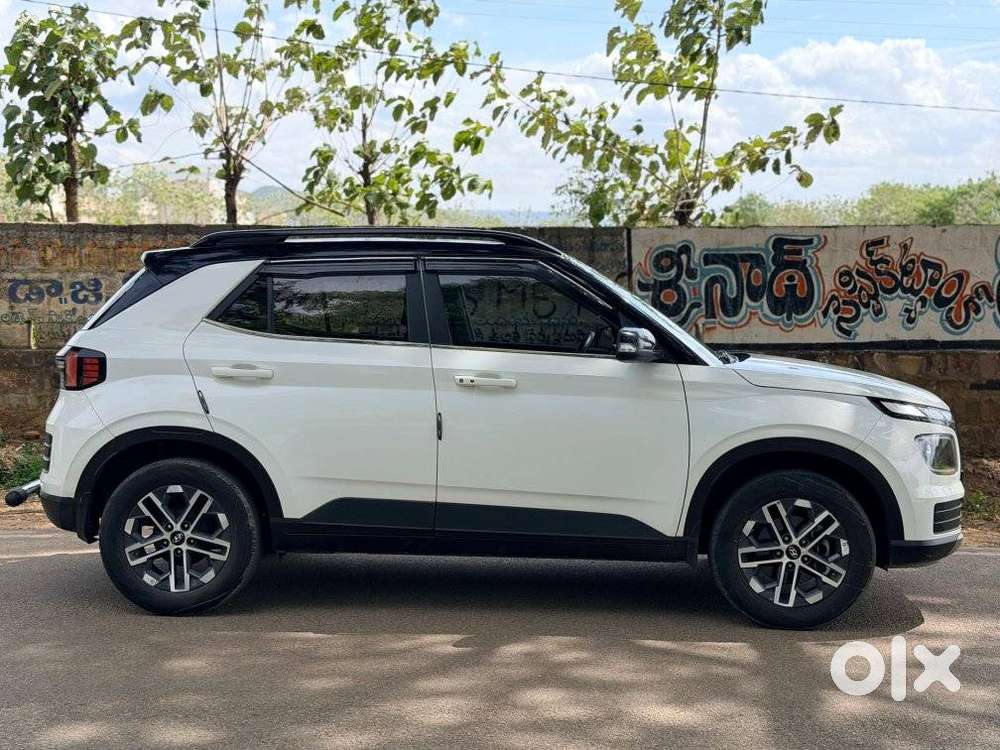 Hyundai Venue 1.5 Crdi Sx Dual Tone Sport, 2023, Diesel