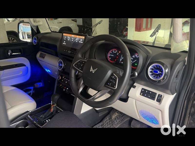 Mahindra Thar Roxx Mx5 Petrol At 2wd, 2025, Petrol