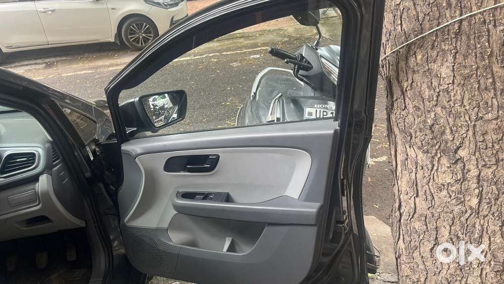 2021 Tata Altroz Manual Petrol