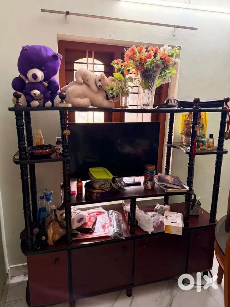 Tv shelf and mattress