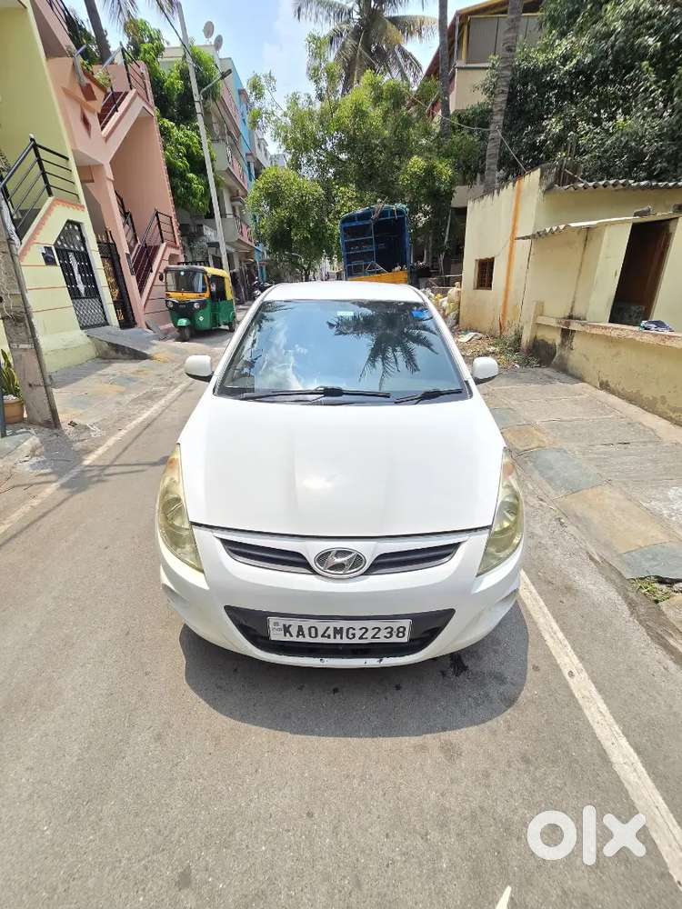 Hyundai I20 2009 Petrol Well Maintained