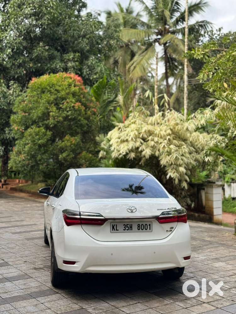 Toyota Corolla Altis 2018