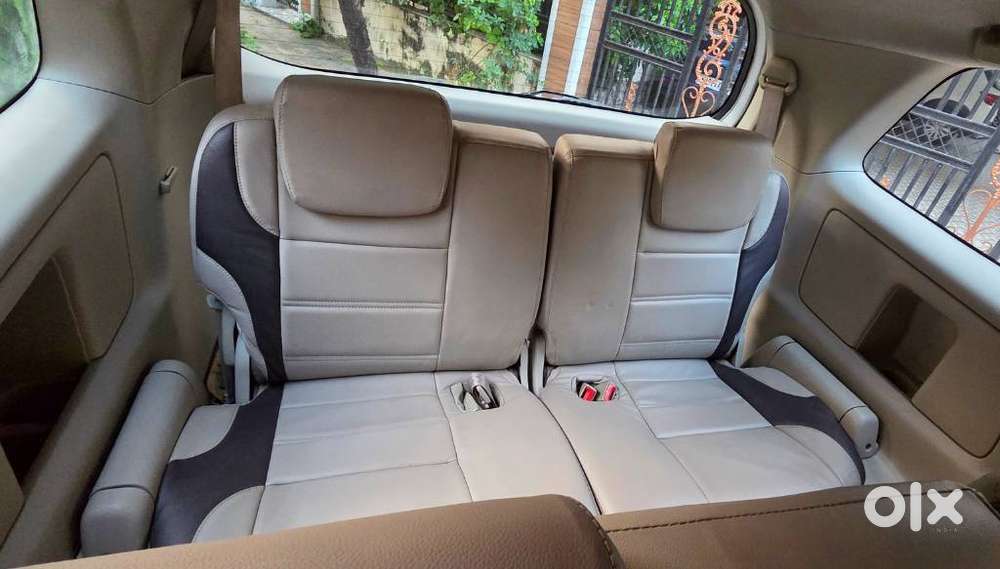 Toyota Innova 2.5 Vx 8 Seater Bs Iv, 2015, Diesel