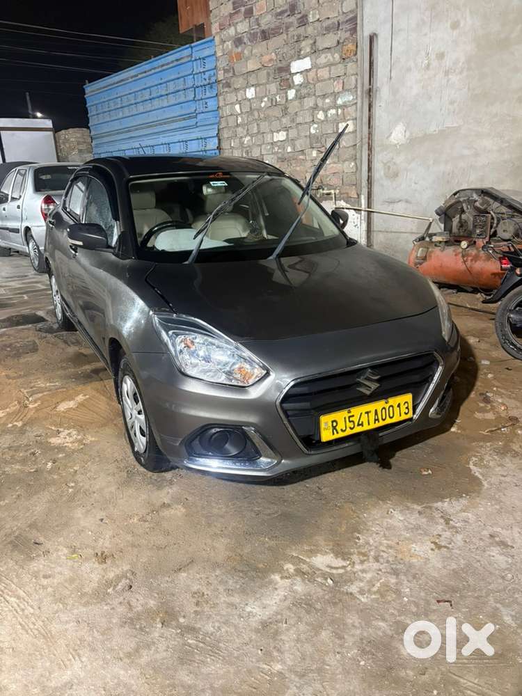 Maruti Suzuki Dzire 2017 Petrol 250000 Km Driven