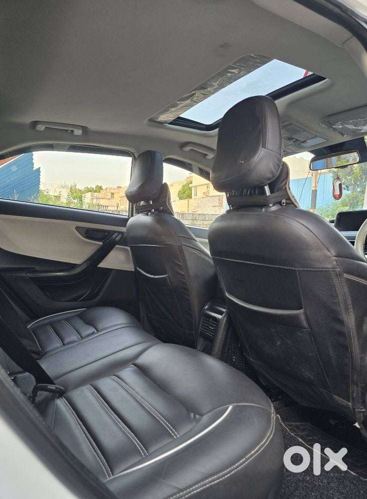 Tata Nexon Pure 1.2 Revotron Petrol 6 Mt, 2024, Petrol
