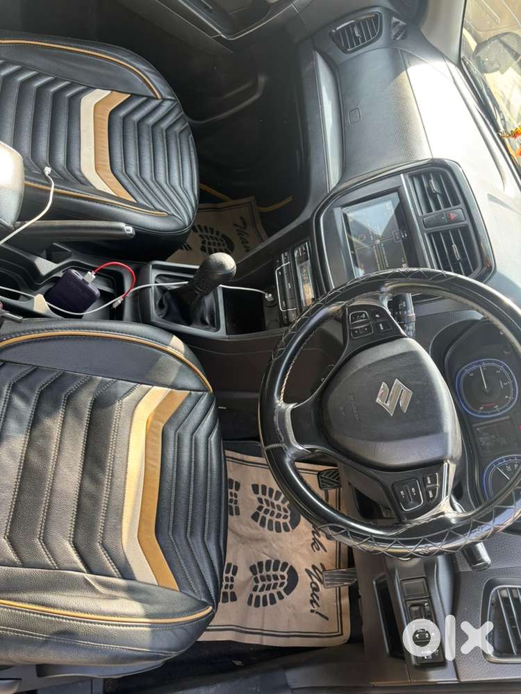 Maruti Suzuki Brezza 2018 Dual Tone