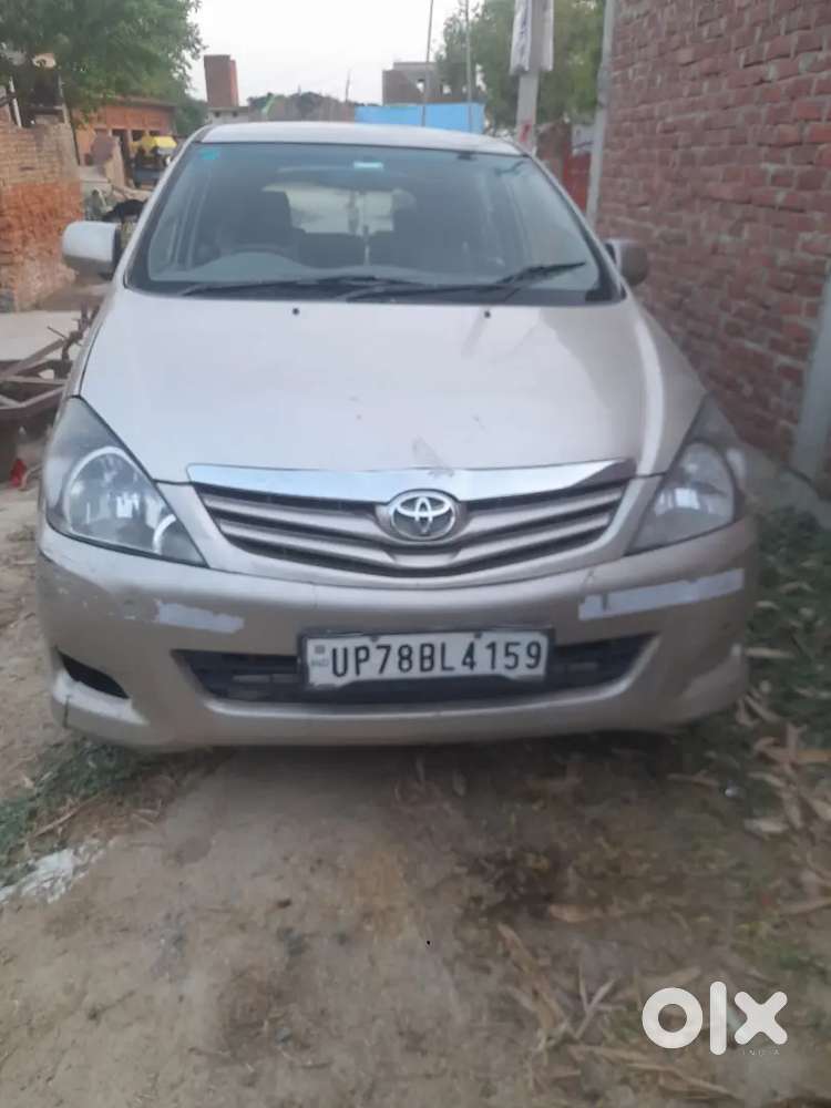 Toyota Innova 2007 Diesel 350000 Km Driven