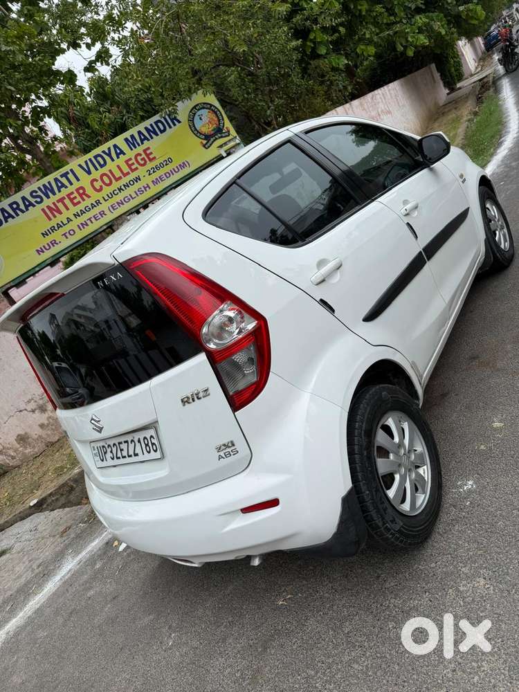 Maruti Suzuki Ritz Zxi Abs, 2014, Petrol