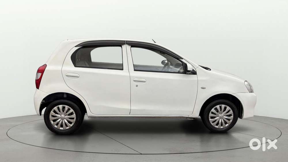 Toyota Etios Liva G, 2015, Petrol