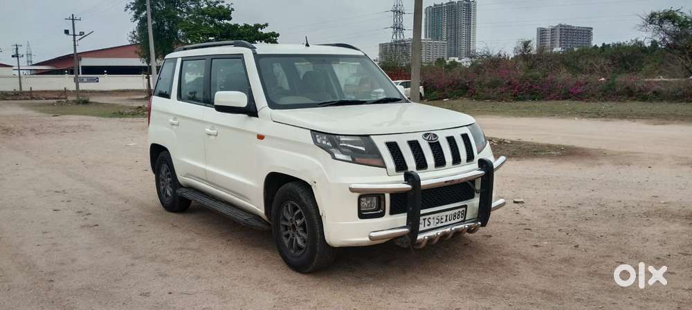 Mahindra Tuv 300 T10, 2018, Diesel