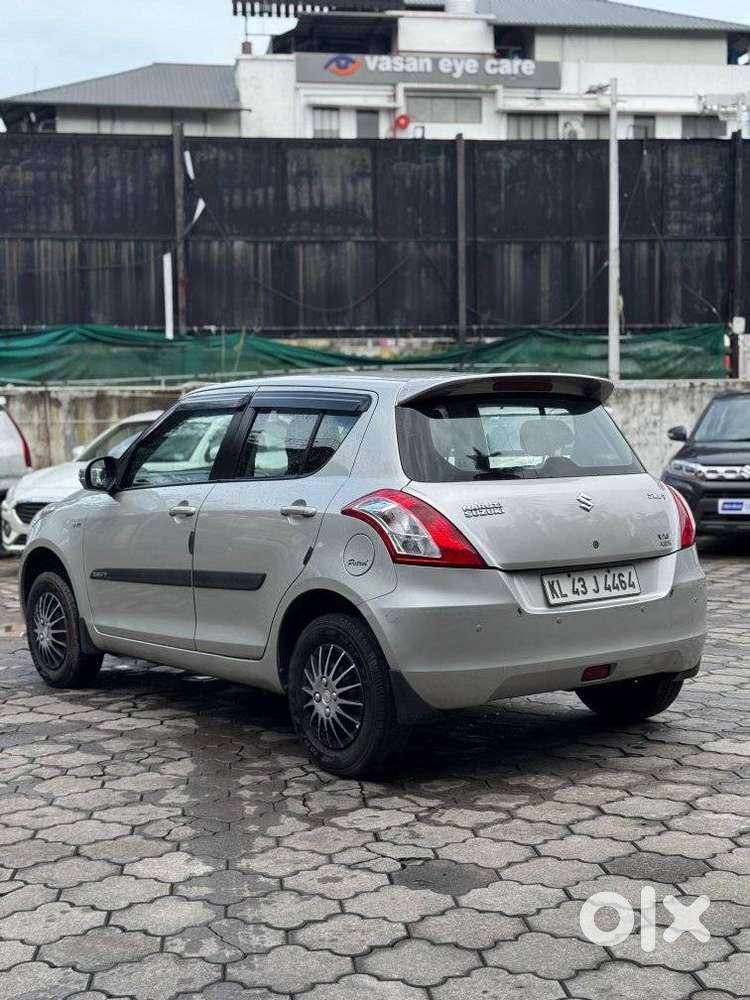 Maruti Suzuki Swift 1.2 Vxi (o), 2016, Petrol