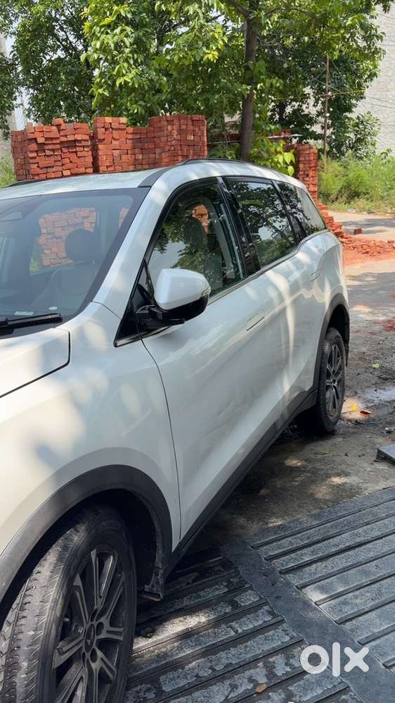 Mahindra Xuv700 Diesel 2023
