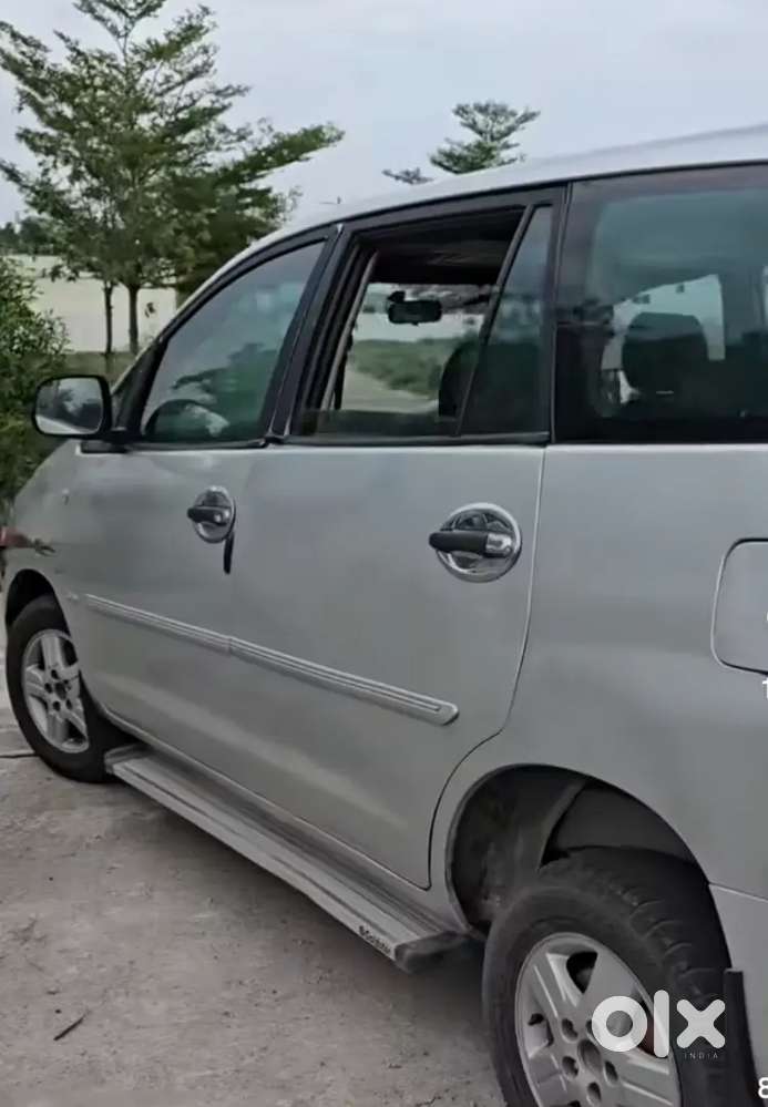 Toyota Innova 2.5 Gx 2005