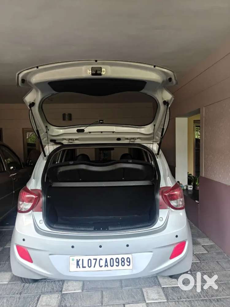 80000 Worth Dashcam And Display(hyundai Showroom)company Service