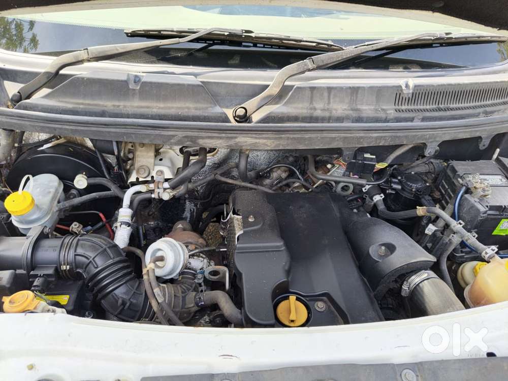 Mahindra Tuv 300 T10 Opt, 2018, Diesel
