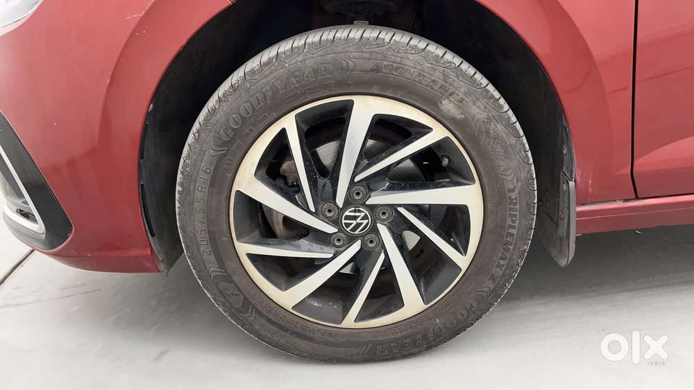 Volkswagen Virtus 1.0 Topline Tsi At, 2023, Petrol