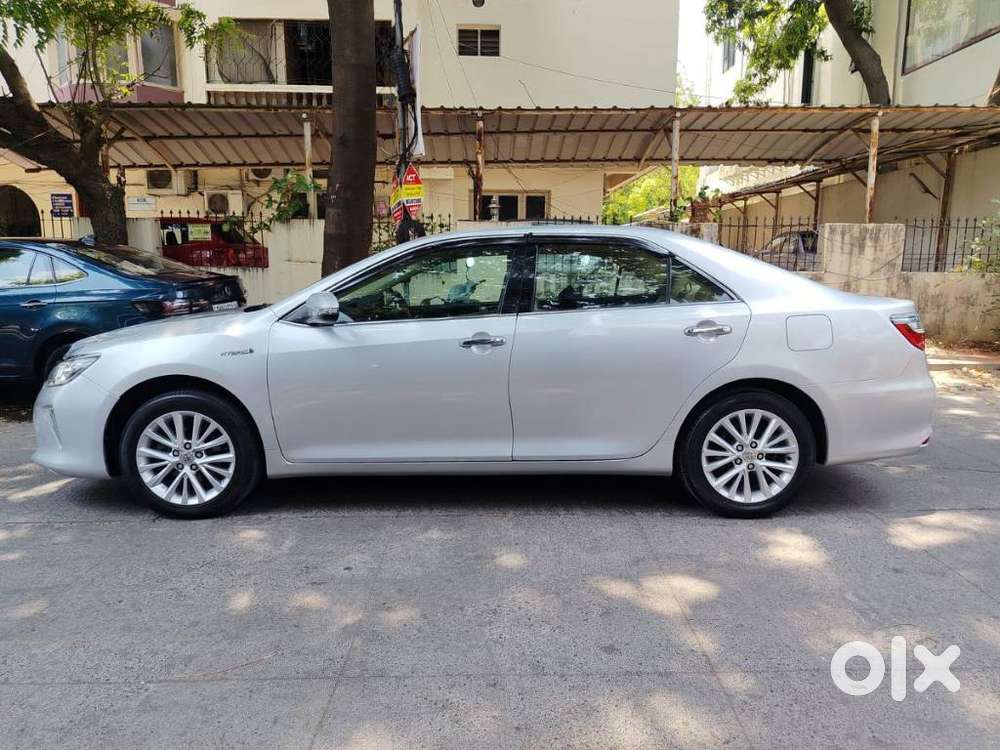 Toyota Camry 2.5 Hybrid, 2015, Petrol