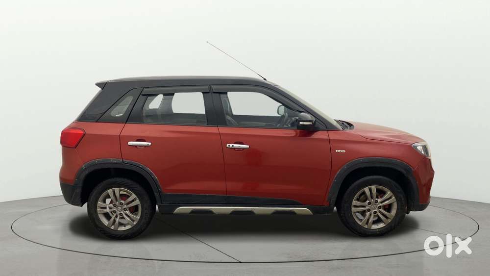 Maruti Suzuki Vitara Brezza Zdi Plus Dual Tone, 2017, Diesel