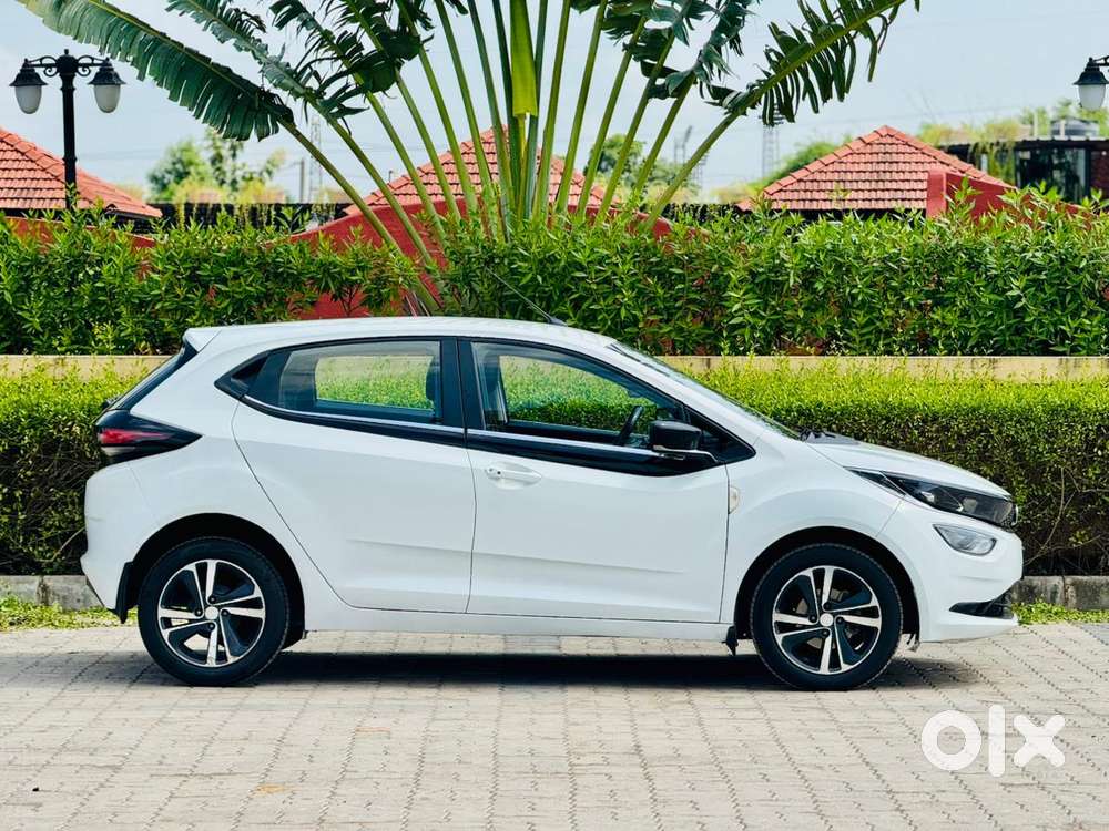 Tata Altroz 1.5 Xz Plus Diesel, 2023, Diesel